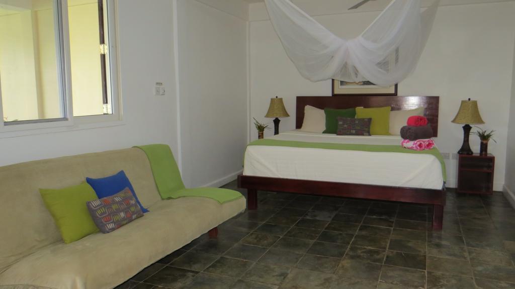Calibishie Cove Hotel Exterior photo