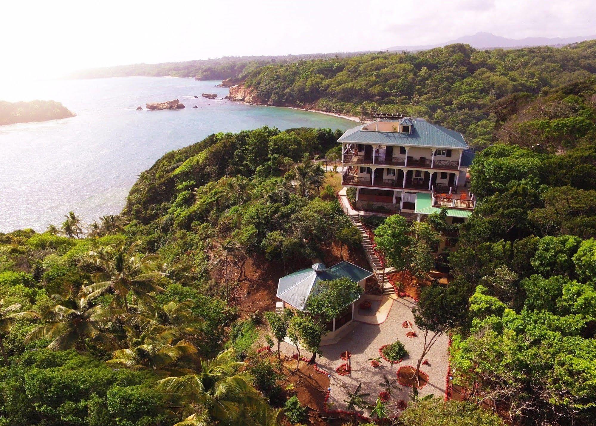 Calibishie Cove Hotel Exterior photo
